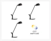 En moderne sort skrivebordslampe med justerbar arm og lampehoved, vist i tre forskellige positioner for at demonstrere dens fleksibilitet. Lampen har en rund fod og et slankt, minimalistisk design. Et ikon viser, at lampen har justerbar farvetemperatur fra varm til kold belysning.