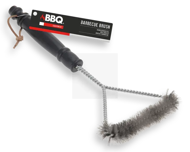 En rengøringsbørste med et langt, sort, ergonomisk formet håndtag og en læderstrop til ophængning. Børstehovedet er lavet af snoet metaltråd med tætte, stive børster, der er formet som en trekant, hvilket gør den effektiv til at skrubbe og nå ind i hjørner.