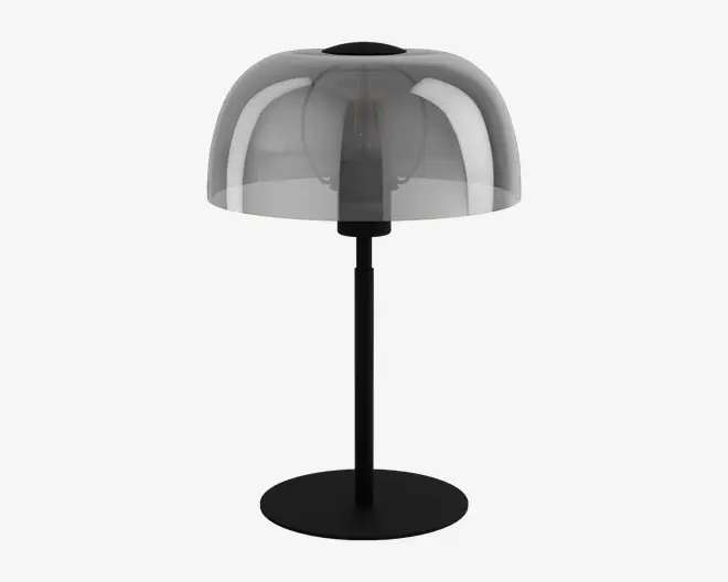 En moderne bordlampe med en rund, flad sort fod og en lige sort stang. Lampen har en kuppelformet, halvgennemsigtig skærm i røgfarvet glas, der dækker pæren og giver et stilrent og moderne udtryk. Designet er minimalistisk med rene linjer og en glat overflade.