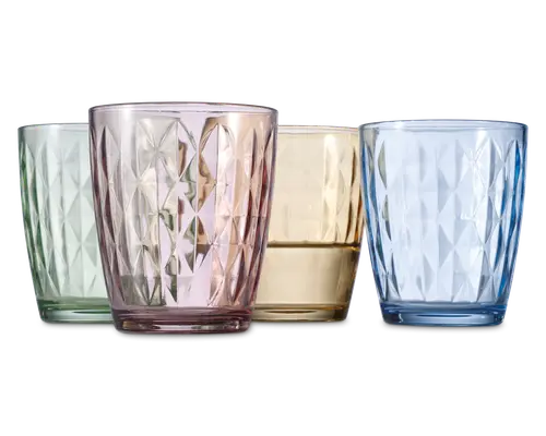 Sæt med fire drikkeglas, hver med et facetslebet diamantmønster på overfladen. Glassene er lavet af farvet glas i pastelfarver: lysegrøn, lyserød, gul og blå. Hvert glas har en let konisk form, bredere foroven og smallere forneden, med en tyk og solid bund.