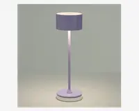 Høj gulvlampe med en cylindrisk lampeskærm i en afdæmpet lavendelfarve. Lampen har en slank, lige stang og en rund, solid fod, som begge matcher skærmens farve. Designet er minimalistisk og moderne, og lampen udsender et blødt, diffust lys fra toppen og bunden af skærmen.