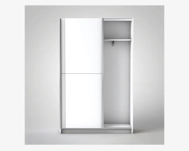 Et moderne, hvidt garderobeskab med skydedørsdesign. Skabet har en høj, lodret sektion med en bøjlestang og en hylde ovenover til opbevaring. Skydedøren dækker halvdelen af skabet, hvilket giver adgang til den åbne sektion til ophængning af tøj og opbevaring af ting på hylden. Udseendet er stilrent og minimalistisk, velegnet til moderne indretning.