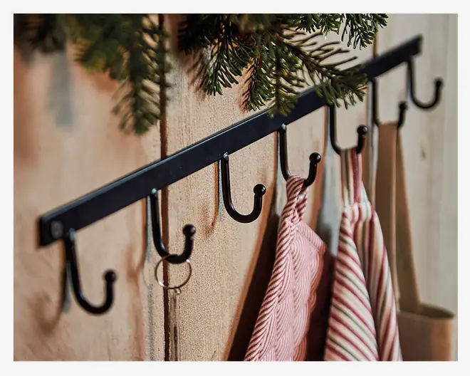 Knagerække m/7 metal L.60 cm 