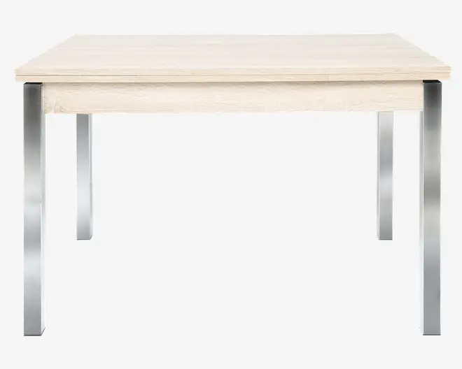 Rektangulært bord med en lys træbordplade og lige, firkantede ben i børstet sølvfarvet metal. Designet er minimalistisk og moderne med rene linjer og en glat overflade. Bordet virker solidt og egner sig til både spisning og arbejde.