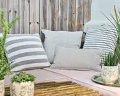 Pude grøn/hvid 50x50 cm