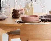 Rundt spisebord Ø. 120 cm i fineret eg